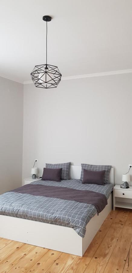 Nia'S Apartment Тбилиси Экстерьер фото